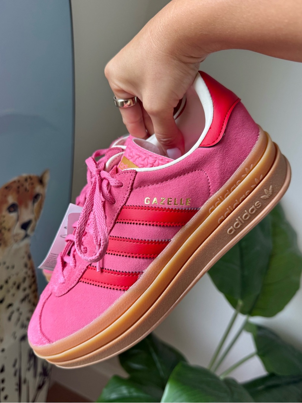 NWT Adidas Gazelle Bold J Platform Pink Red JQ7407 Big Kids 7 / Women 8.5